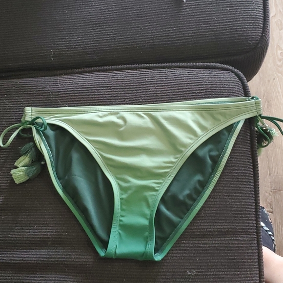 Bikini Blue Rod Beattie - Picture 10 of 10